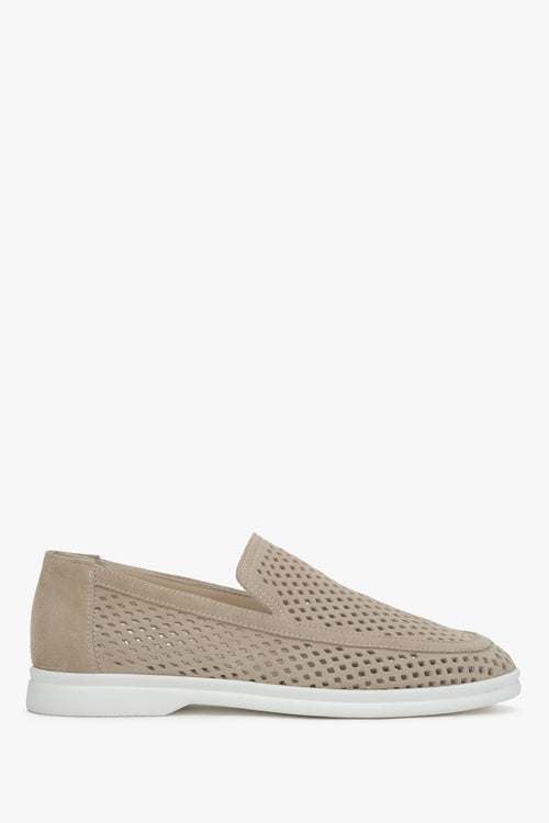 Beżowe loafersy damskie z włoskiego weluru Premium z perforacją ER00117585.