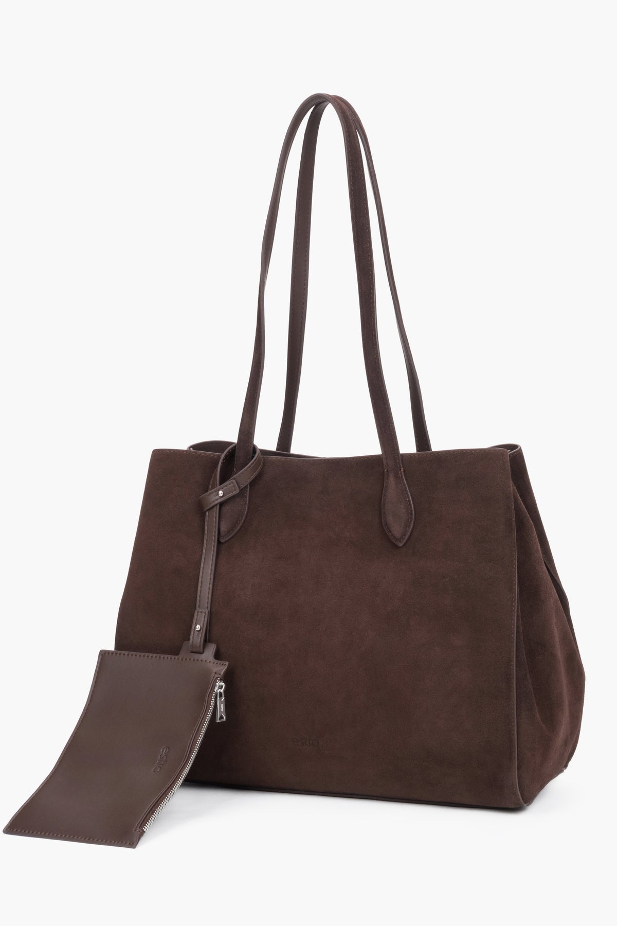 Ciemnobrązowa torebka shopper Estro z naturalnego weluru, prezentująca minimalistyczny front oraz długie, komfortowe rączki do noszenia na ramieniu.