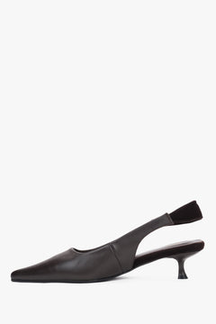 Damskie ciemnobrązowe czółenka typu slingback na obcasie kitten heel Estro.