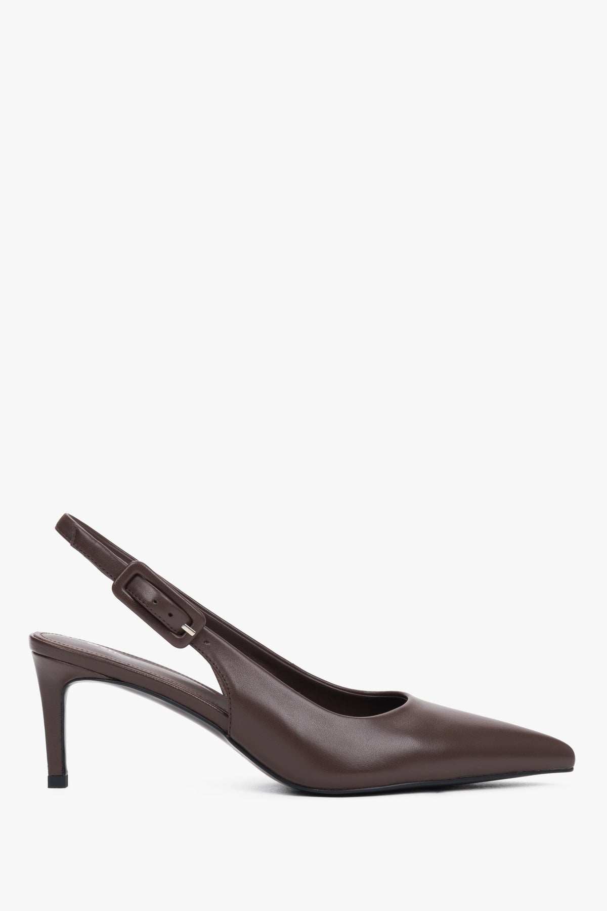 Ciemnobrązowe czółenka damskie typu slingback ze skóry naturalnej na stabilnej szpilce Estro ER00119690.