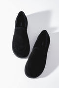 Czarne loafersy damskie z weluru naturalnego ocieplane sztucznym futrem Estro ER00120447