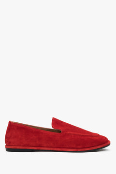 Czerwone mokasyny damskie typu barefoot z weluru naturalnego Estro ER00119563.