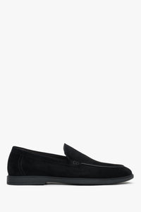 Podłużne czarne loafersy męskie z weluru naturalnego Estro ER00119403.