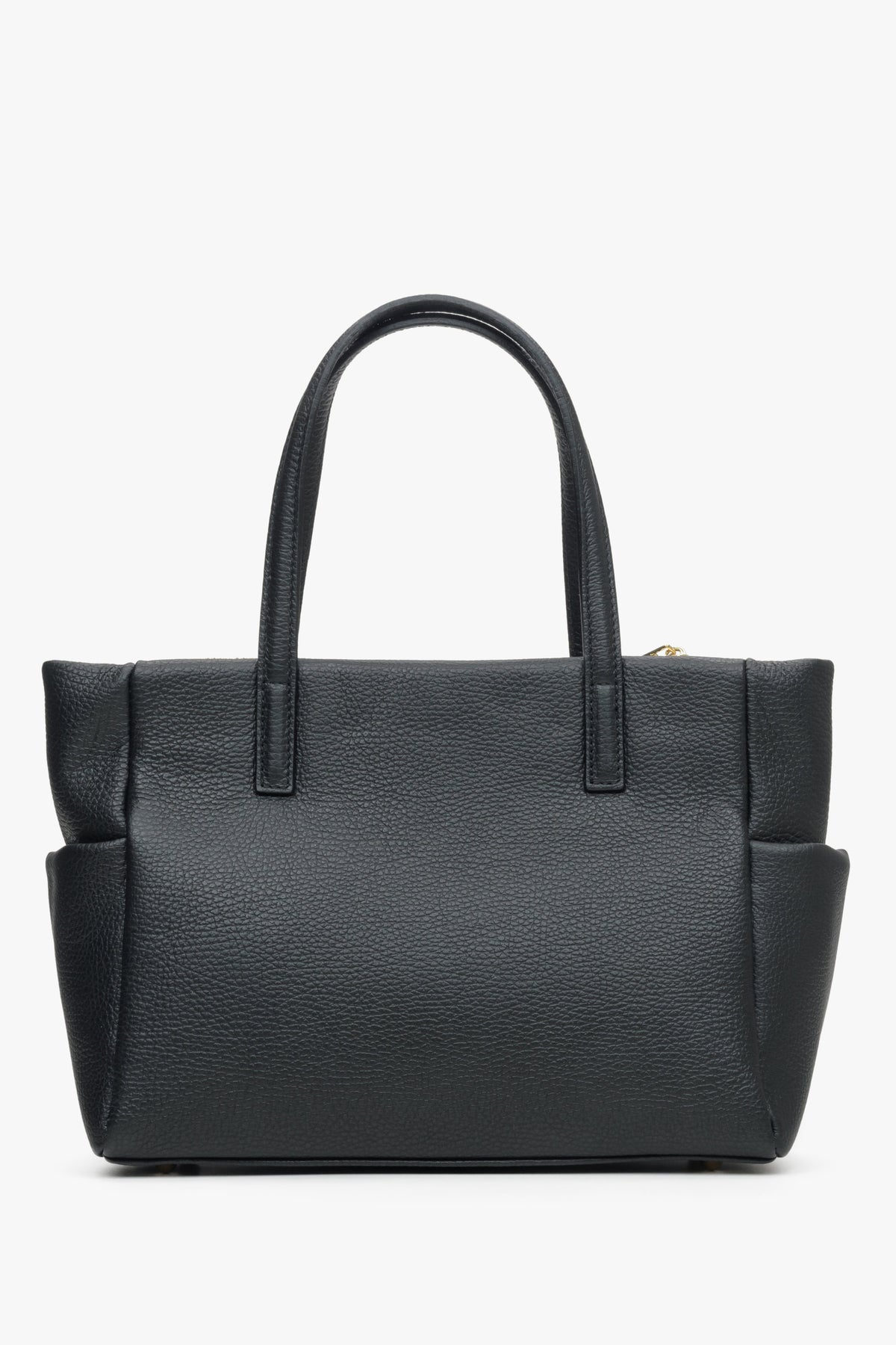 Damska czarna torba typu shopper marki Estro.