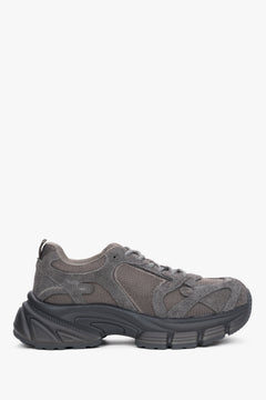 Szare sneakersy damskie z weluru naturalnego i przewiewnej siateczki na platformie ES8 ER00120359.