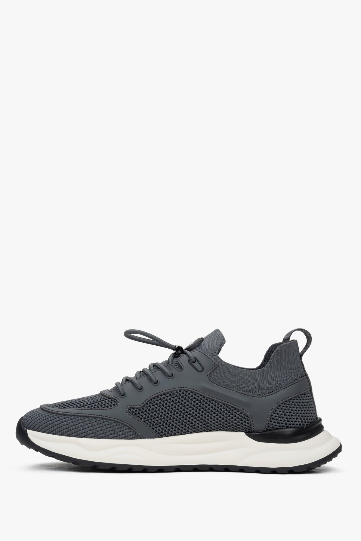 Męskie szare sportowe sneakersy z miękkich tekstyliów i przewiewnej siateczki ES8.