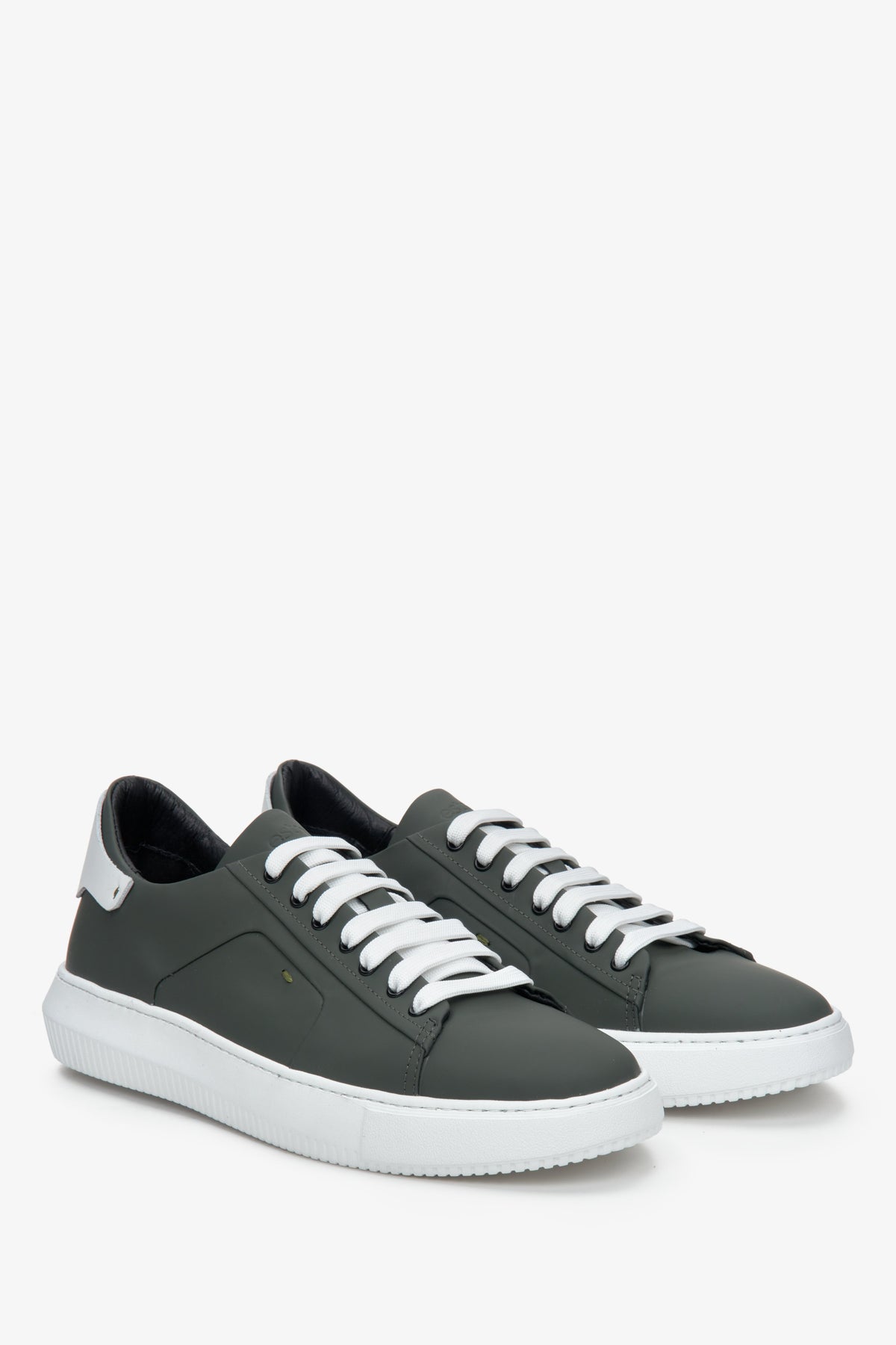 Zielone sneakersy męskie ze skóry naturalnej Estro ER00112367